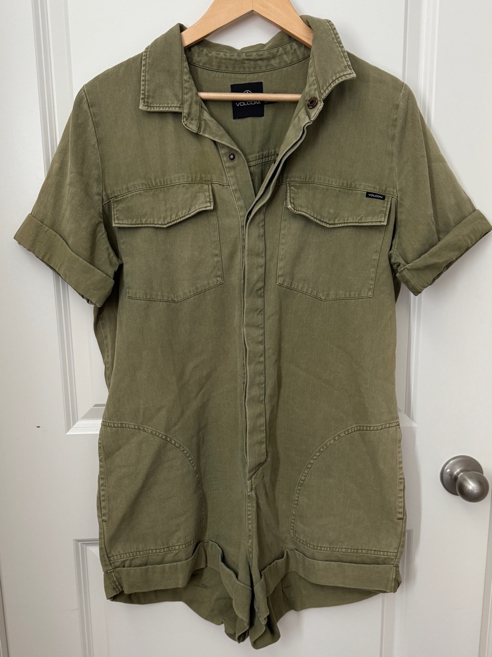 Volcom women’s Olive Short-Sleeve Utility Romper Shirt